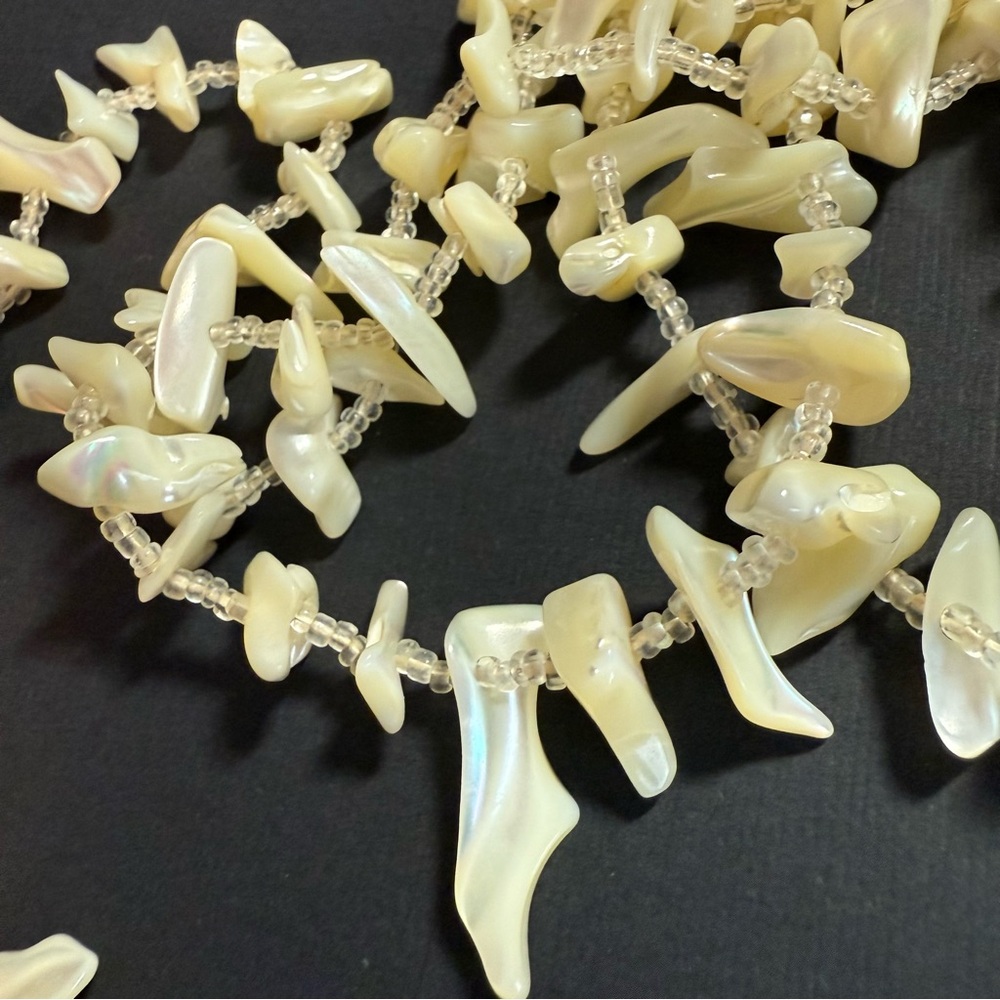 Vintage Mother of Pearl Iridescent Shell Chip Long Rope Necklace 54” - Picture 6 of 8